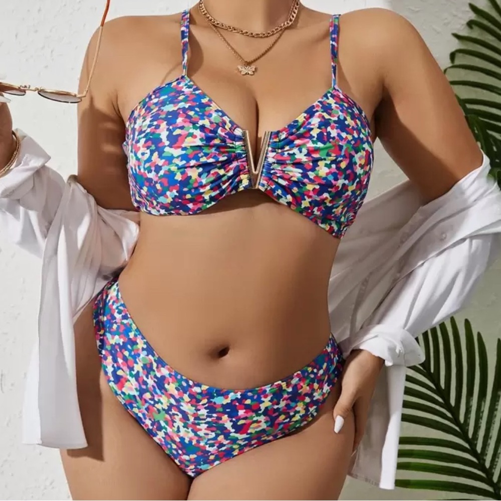 Colorful Women's Bikini Set NWOT